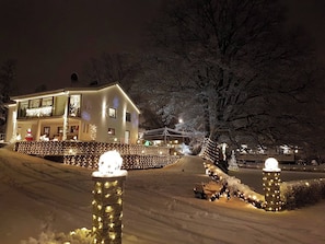 Exterior - Separate apartment in attractive villa (Huddinge)