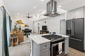 Fridge, microwave, oven, stovetop - Stylish East Austin Home + Patio Dining + Minutes to Downtown | Eastside Keys (Austin)