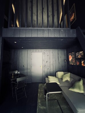 Living area - The Black Loft Experience (Cierp-Gaud)