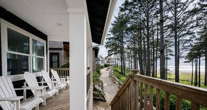 NEW @SEABROOK oceanfront beachhouse 3pm checkout w/ 2 primaries + carriage house