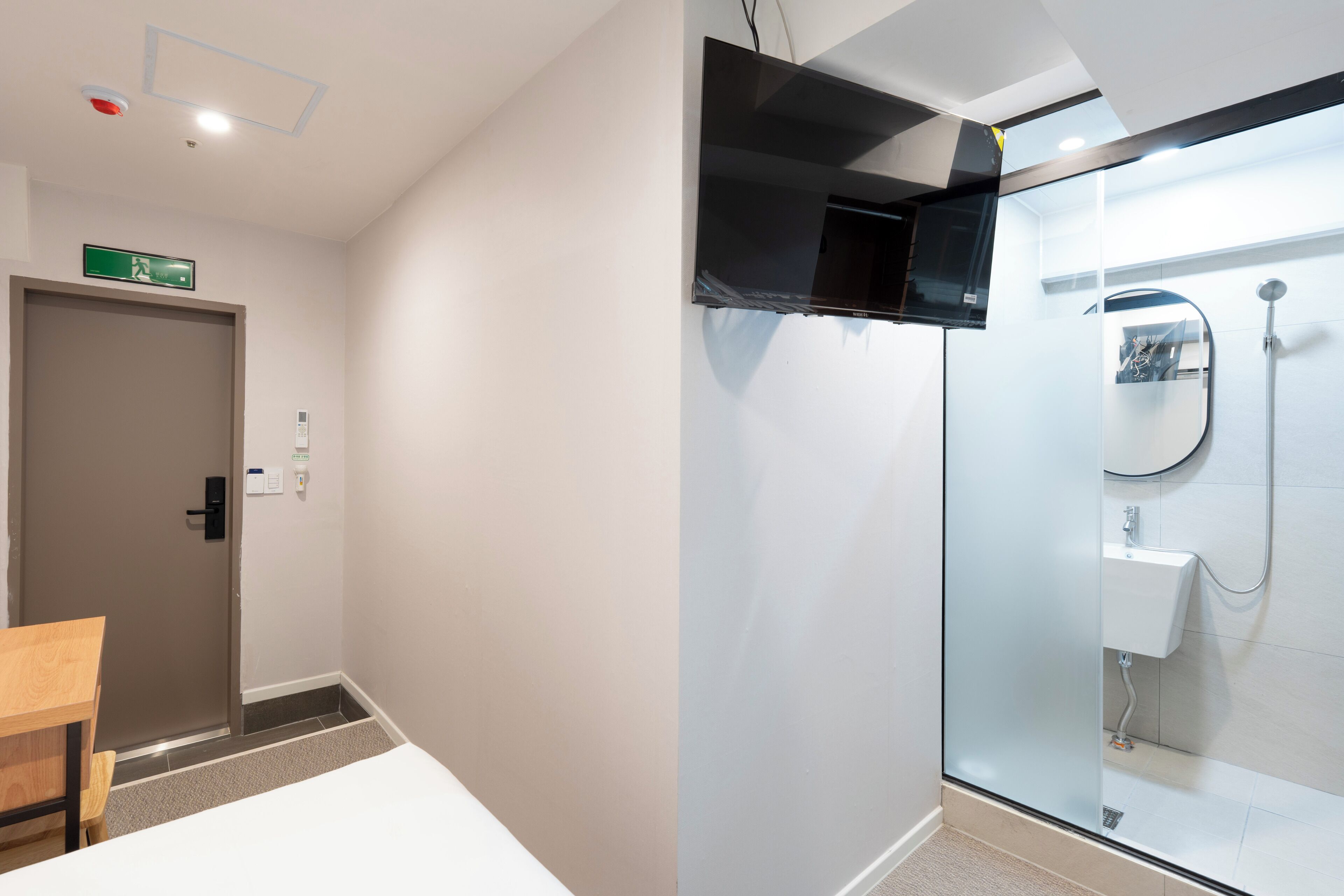 Deluxe Single Room, City View