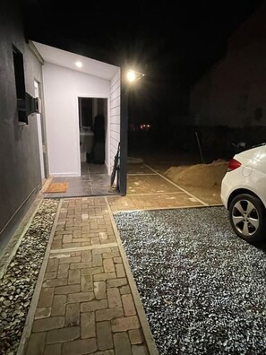 Property grounds - Central, Fun & Cozy! (Jindabyne)