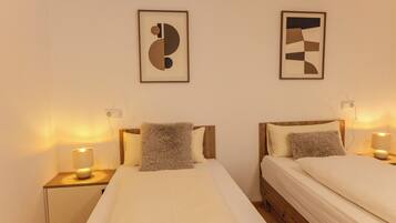 Habitació doble, pati, vistes a la ciutat