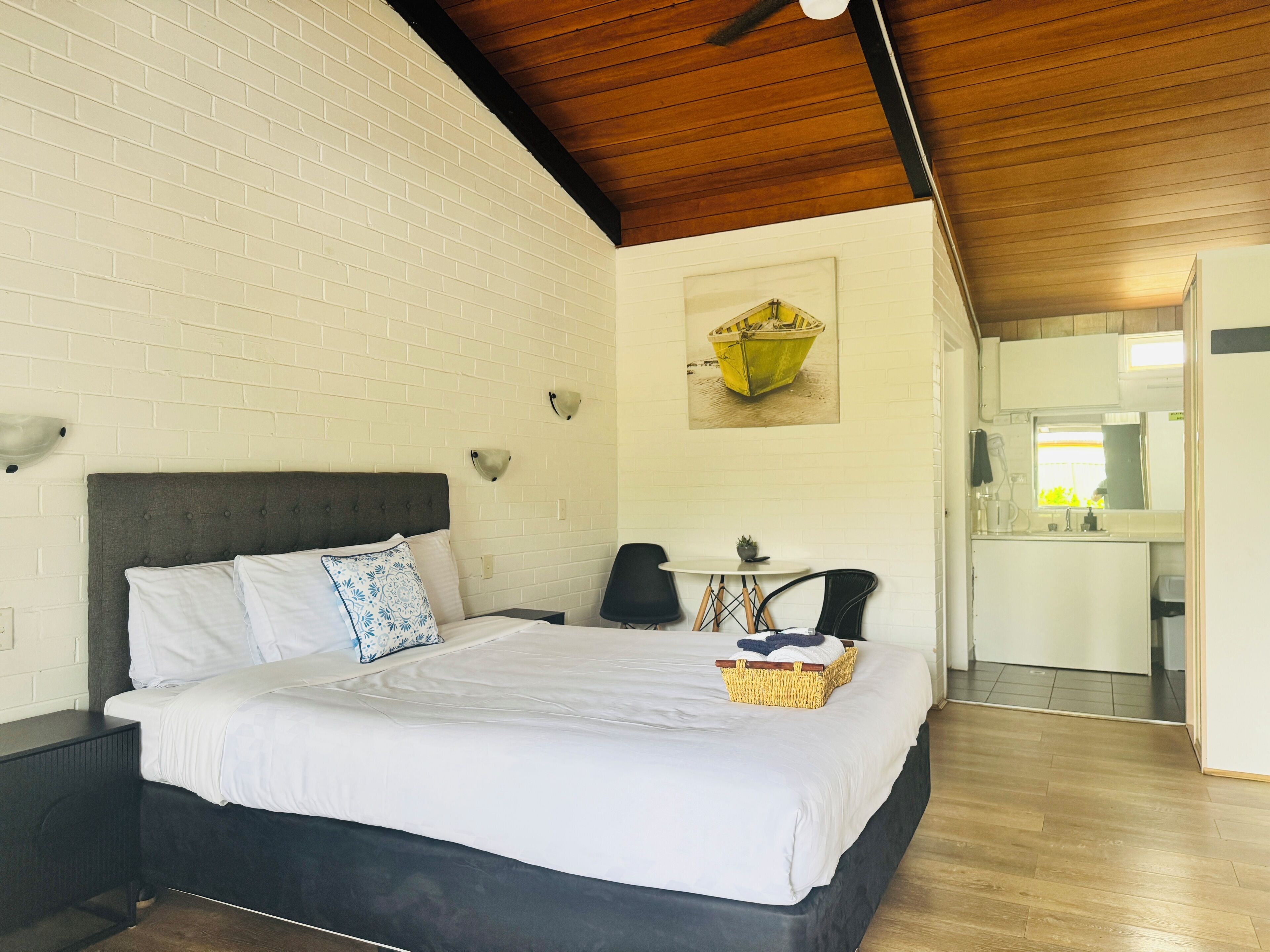 Affordable, Clean & Convenient  Jetty Motel The Entrance - Central Coast