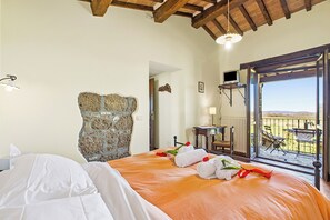 4 bedrooms, free WiFi, bed sheets - Le Sorgenti House (Pitigliano)