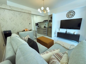 Appartement, balcon, vue ville | Coin séjour