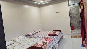 Habitación cuádruple económica