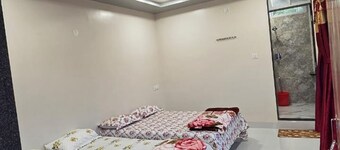 Hotel Srivastava Residency & Restaurant