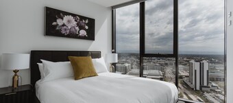 Vista panoramica sul lago, 2 camere da letto con piscina,