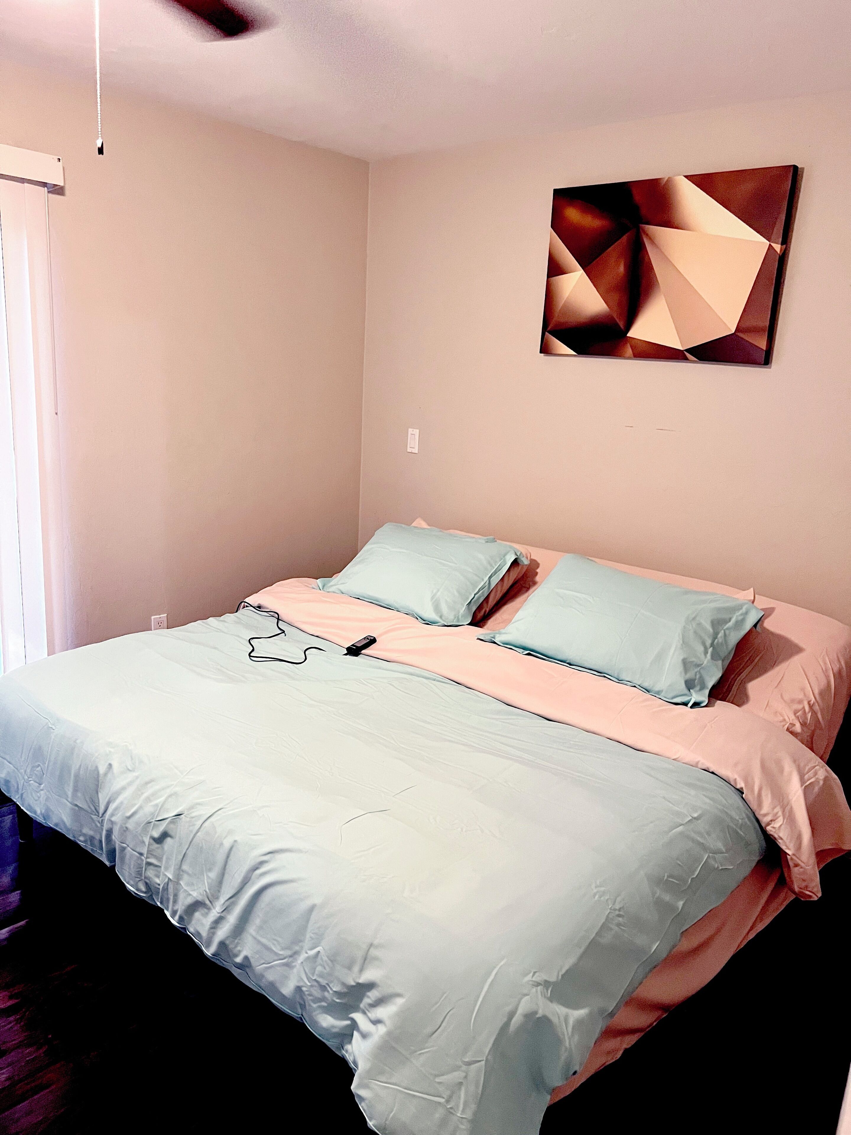 1 bedroom, iron/ironing board, WiFi, bed sheets