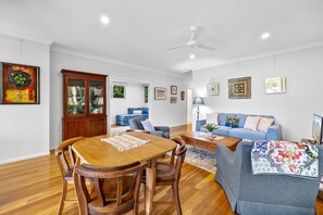 Interior - Quiet Ninderry Cottage with Peaceful Rural Outlook (Ninderry)