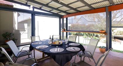 Heritage Home with BBQ & Outdoor Fire Pit