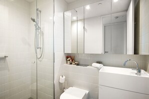 Bathroom - Stylish City Apartment with Expanding City Views (Southbank)