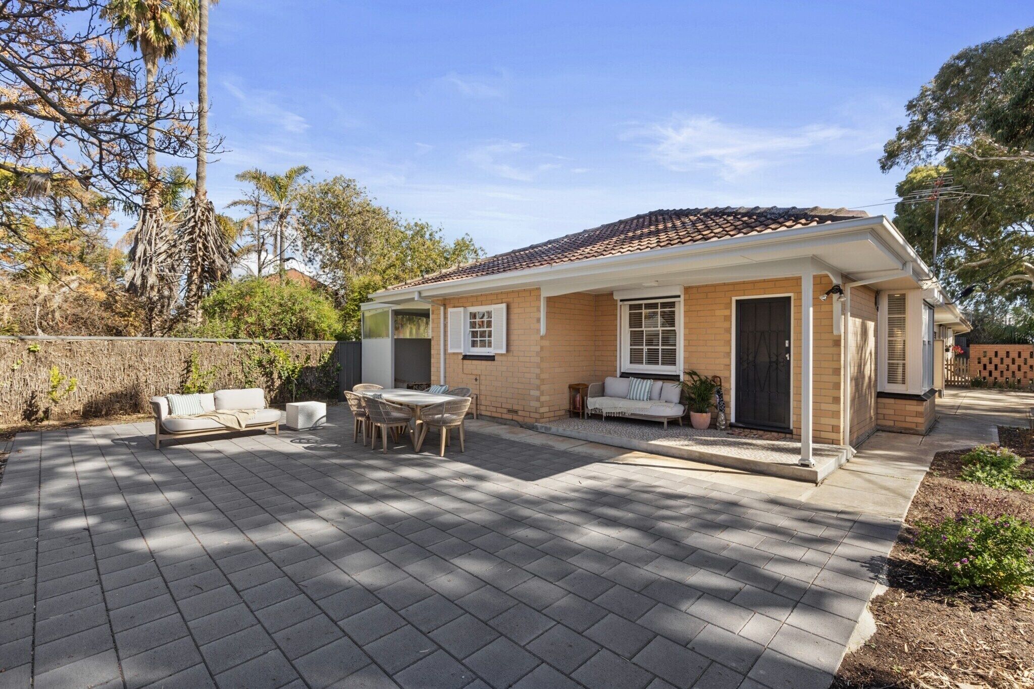 Restauration extérieure