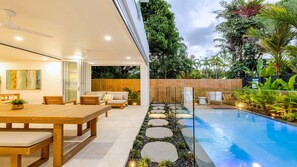 Pool - BAHA Breeze | Luxury Villa in Port Douglas (PORT DOUGLAS)