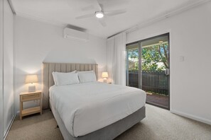 Room - Stylish 2-Bed Townhouse in Leafy Hyde Park (Hyde Park)