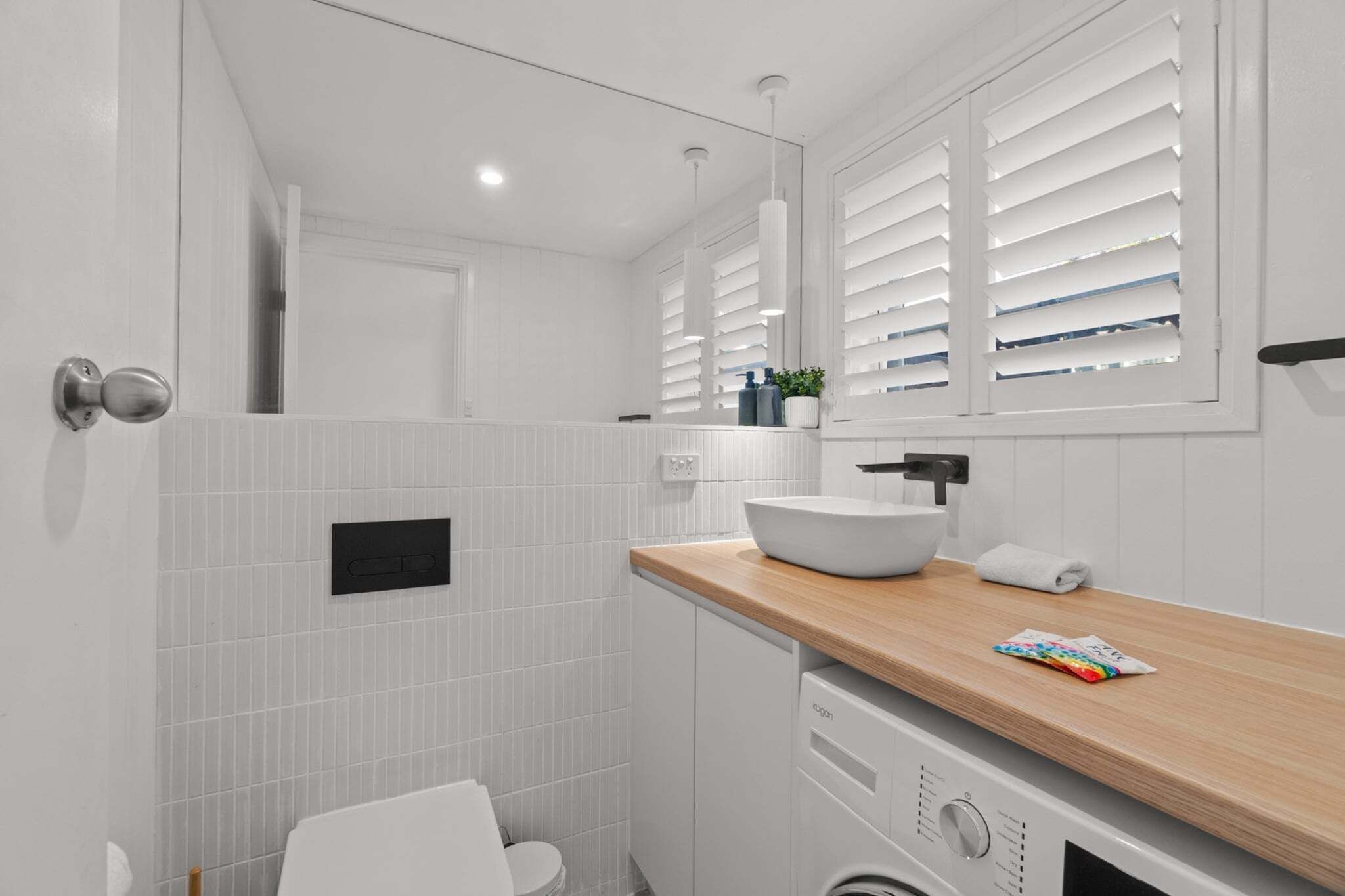 Hair dryer, towels
