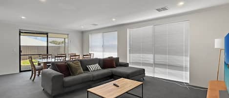 リビング エリア