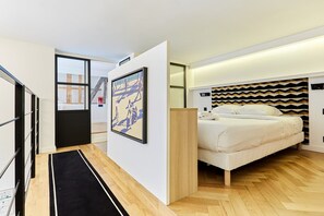 2 habitaciones, tabla de planchar con plancha, internet y ropa de cama 