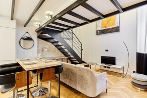 Interior - Charming Duplex Loft - Paris City Center (Paris)