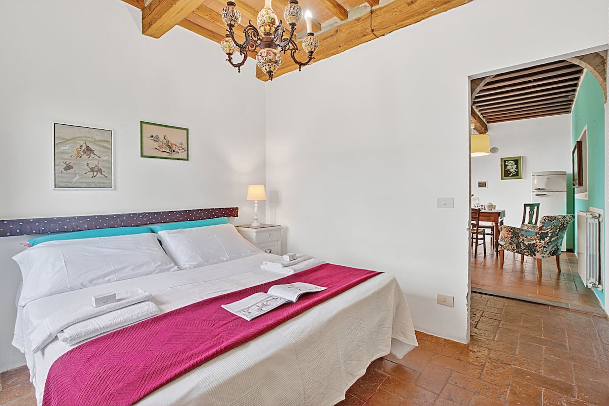 Apartamento familiar, varias habitaciones, junto a la montaña (Torre Rasa 5 Casciaio)