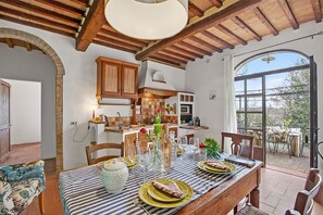 Dining room - Torre Rasa Agriturismo Apartments (Castelfiorentino)