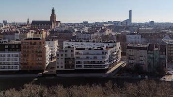 Vista frontal de la propiedad