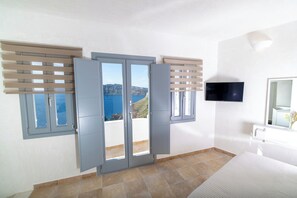 1 bedroom, travel cot, free WiFi, bed sheets