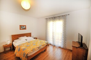 2 Schlafzimmer, Bügeleisen/Bügelbrett, WLAN