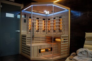 Sauna, hot tub, steam room - Casa BORRIERO Farmhouse (Sospirolo)