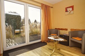 Interior - Cozy vacation apartment near the water - Ferienhaus Stark Apartment 01 (Ralswiek)