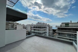 Terrace/patio - Athenean Modern Escape near Marina Flisvos-G1 (Paleo Faliro)