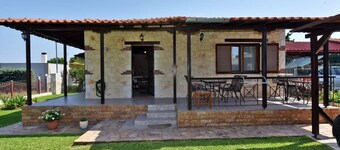 Villa Trifon by RentalsPro - Nea Potidaia Halkidiki