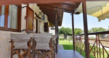 Villa Trifon by RentalsPro - Nea Potidaia Halkidiki