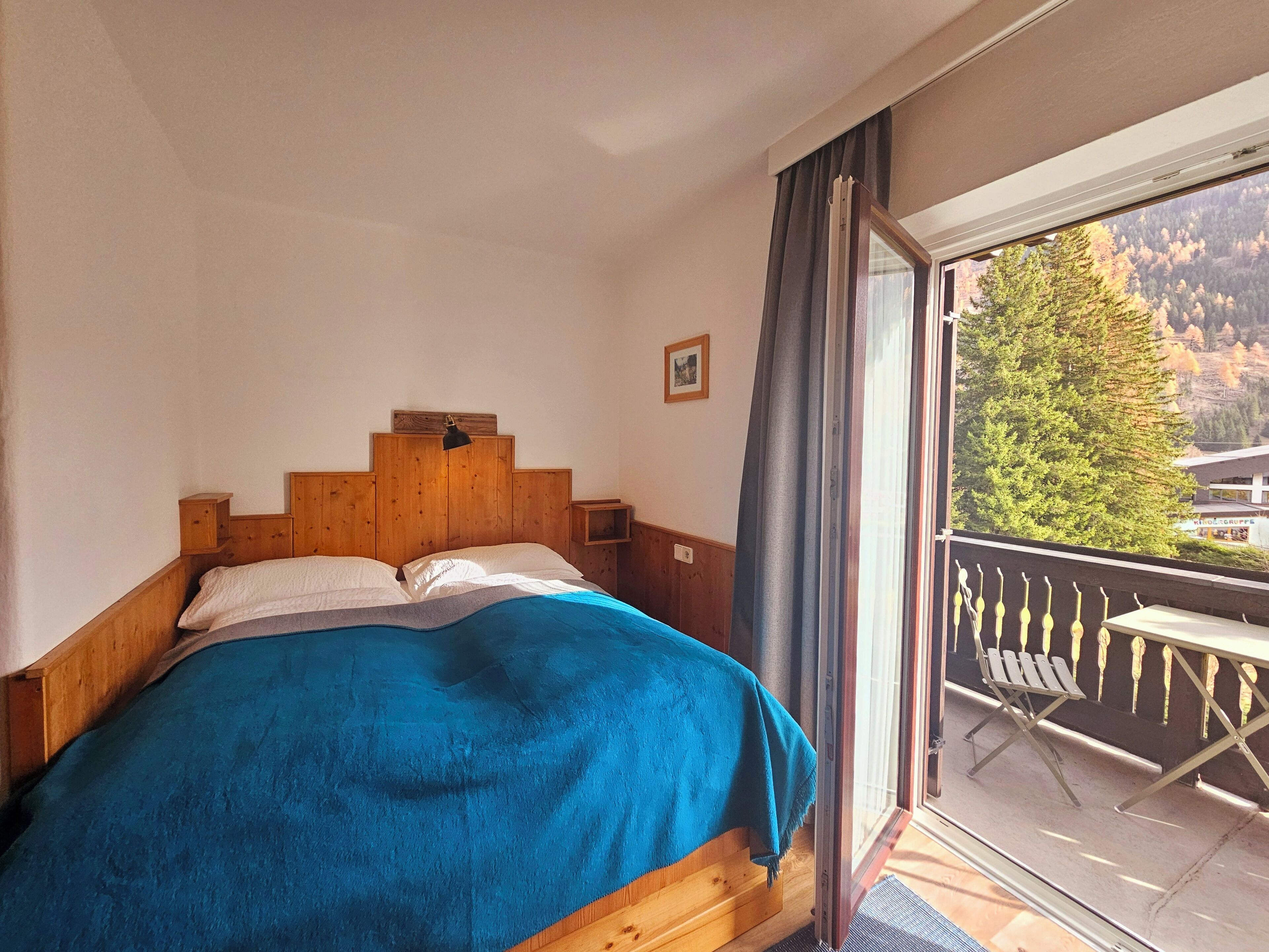 Klassiek appartement, uitzicht op bergen