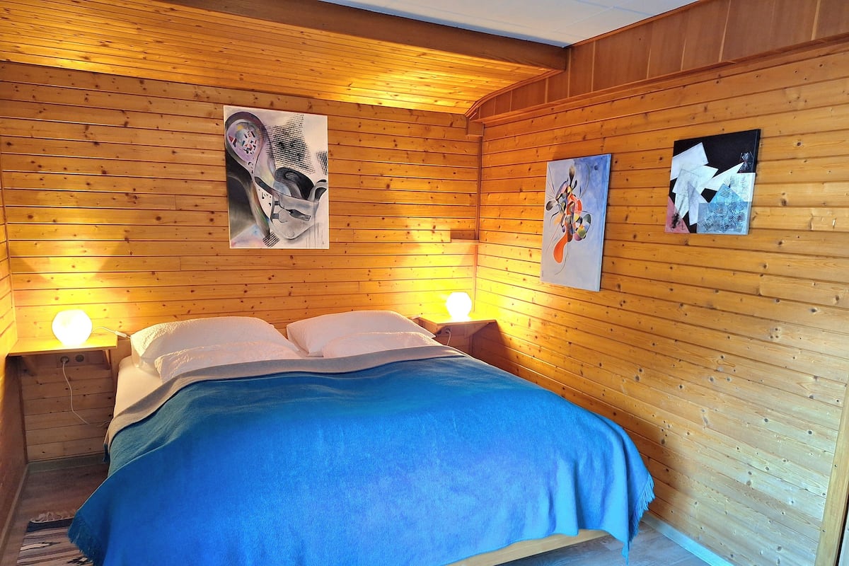 Classic Apartment, Mountain View