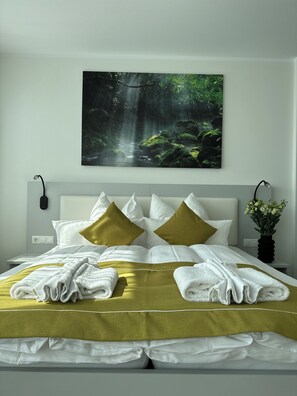 Economy Double Room | Soundproofing, iron/ironing board, free WiFi, wheelchair access