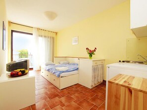 Apartment | Living room - Apartment in Jadranovo Near the sea (Crikvenica)