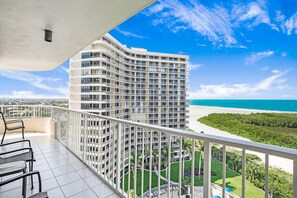 Property grounds - Weekly Discount 30 | Beachfront + Balcony + Gulf Views (Marco Island)