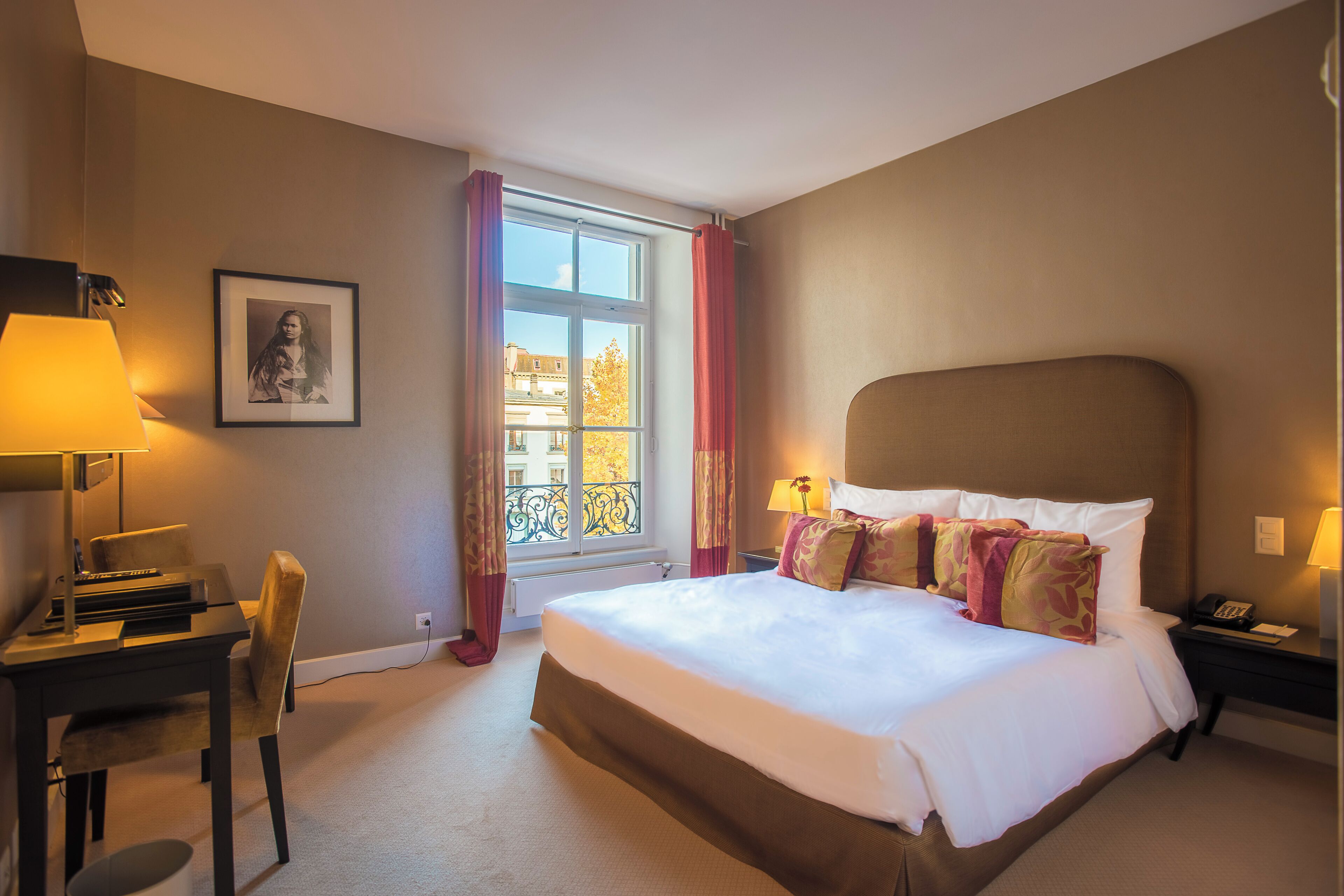 Phòng phong cách cổ điển, quang cảnh sân vườn