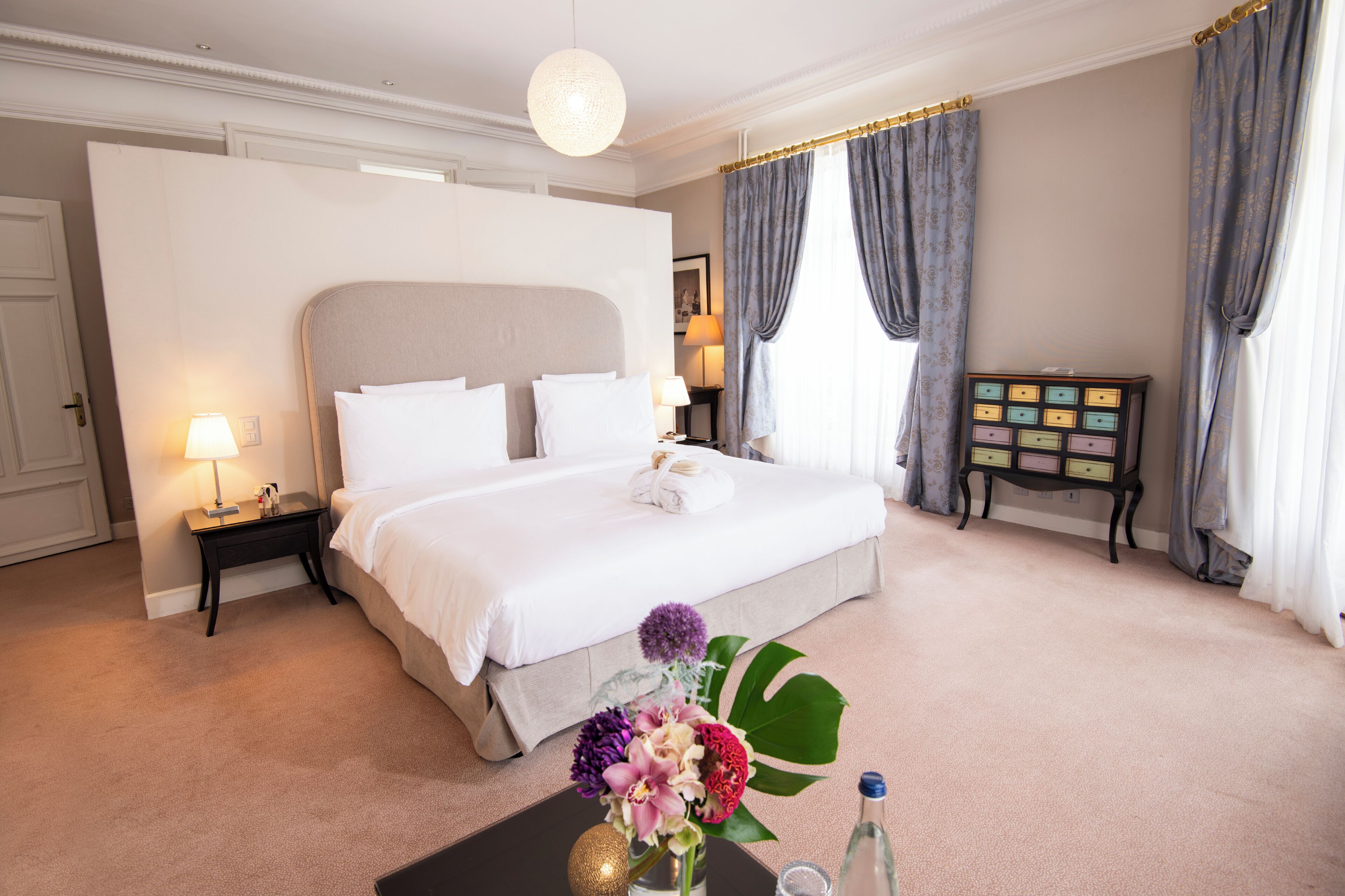 Superior Suite, Balcony, Courtyard View