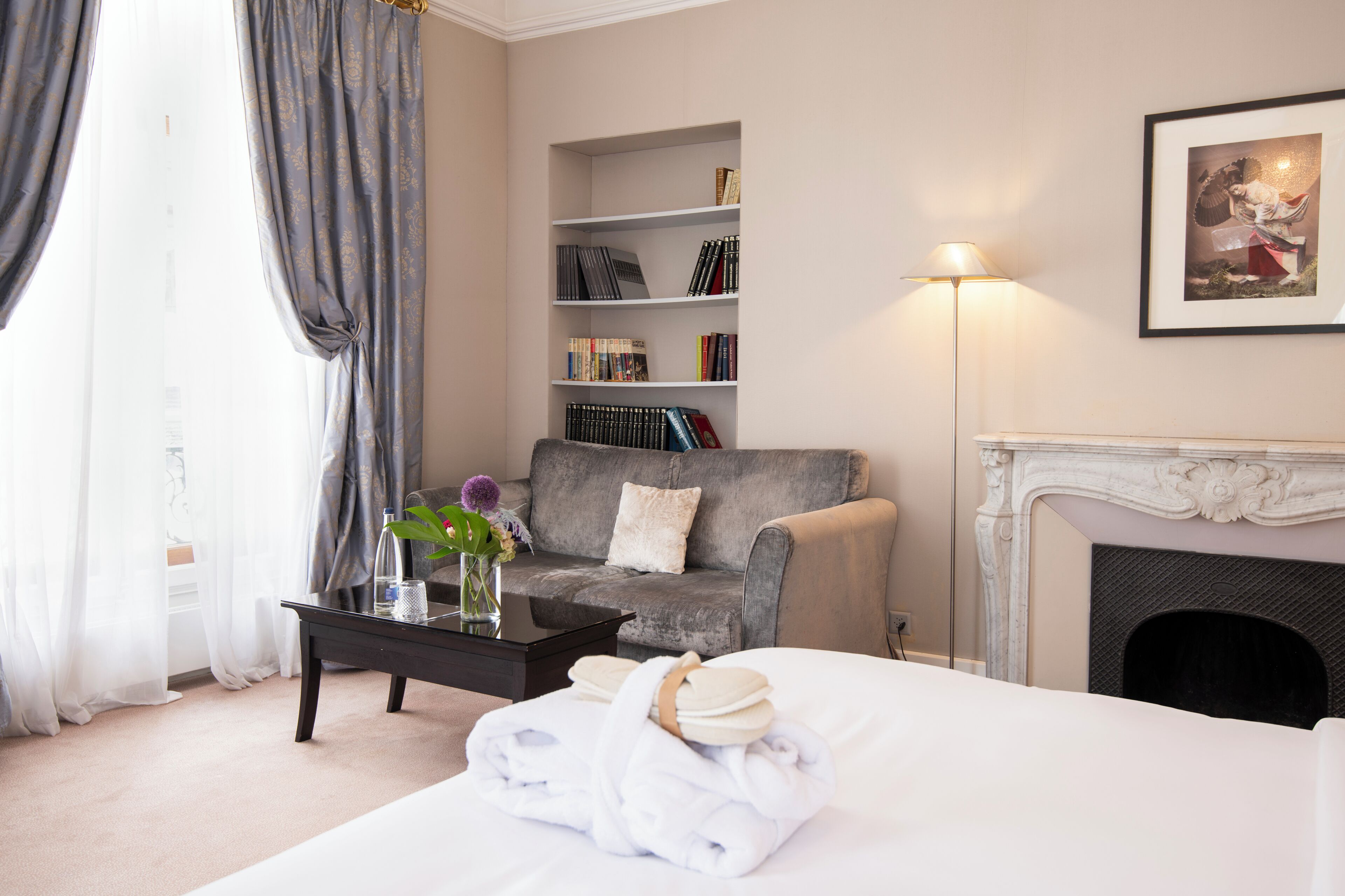 Superior Suite, Balcony, Courtyard View | In-room safe, desk, laptop workspace, blackout drapes