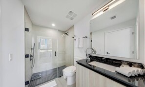 Hair dryer - 225 DISTRICT LUXURY APARTMENT DOWNTOWN (MIAMI)
