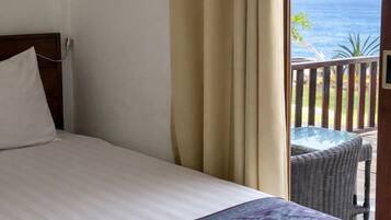 Kamar Double atau Twin Deluks, pemandangan samudra