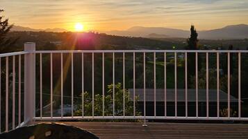 Apartment, 1 Bedroom, Accessible, Smoking | Balcony