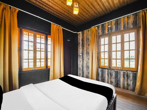 Super Hotel O Champasari Siliguri