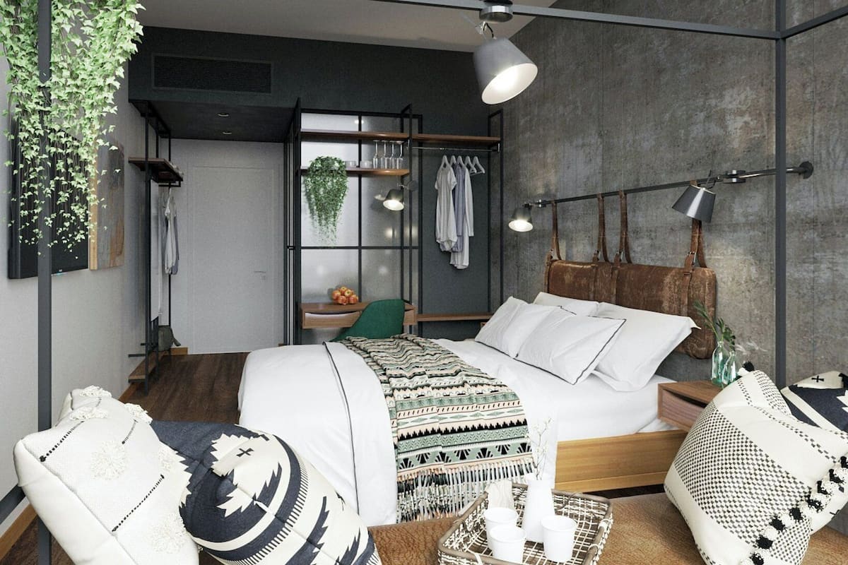 Kamar Double Comfort | Seprai antialergi, brankas, dan seprai linen