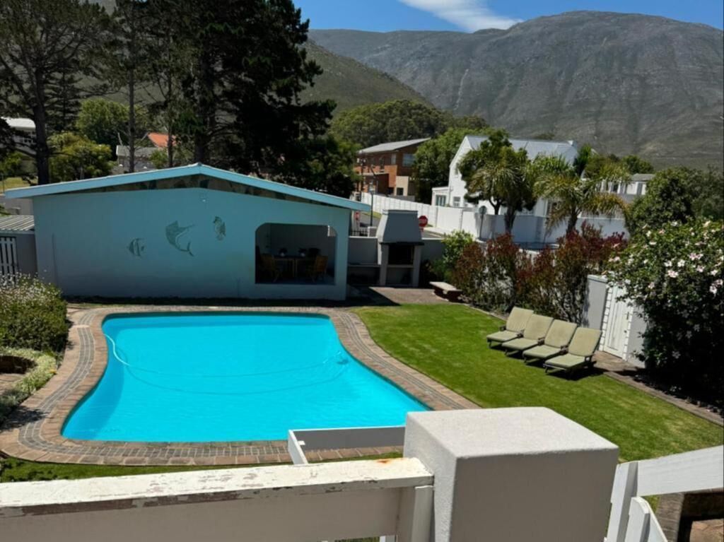 Luxury Double or Twin Room, Garden View | Pool
