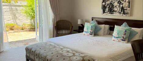 Deluxe Double Room, Balcony, Mountain View