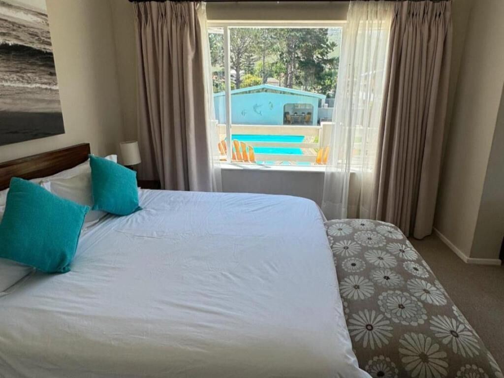 Luxury Quadruple Room, Balcony, Partial Sea View